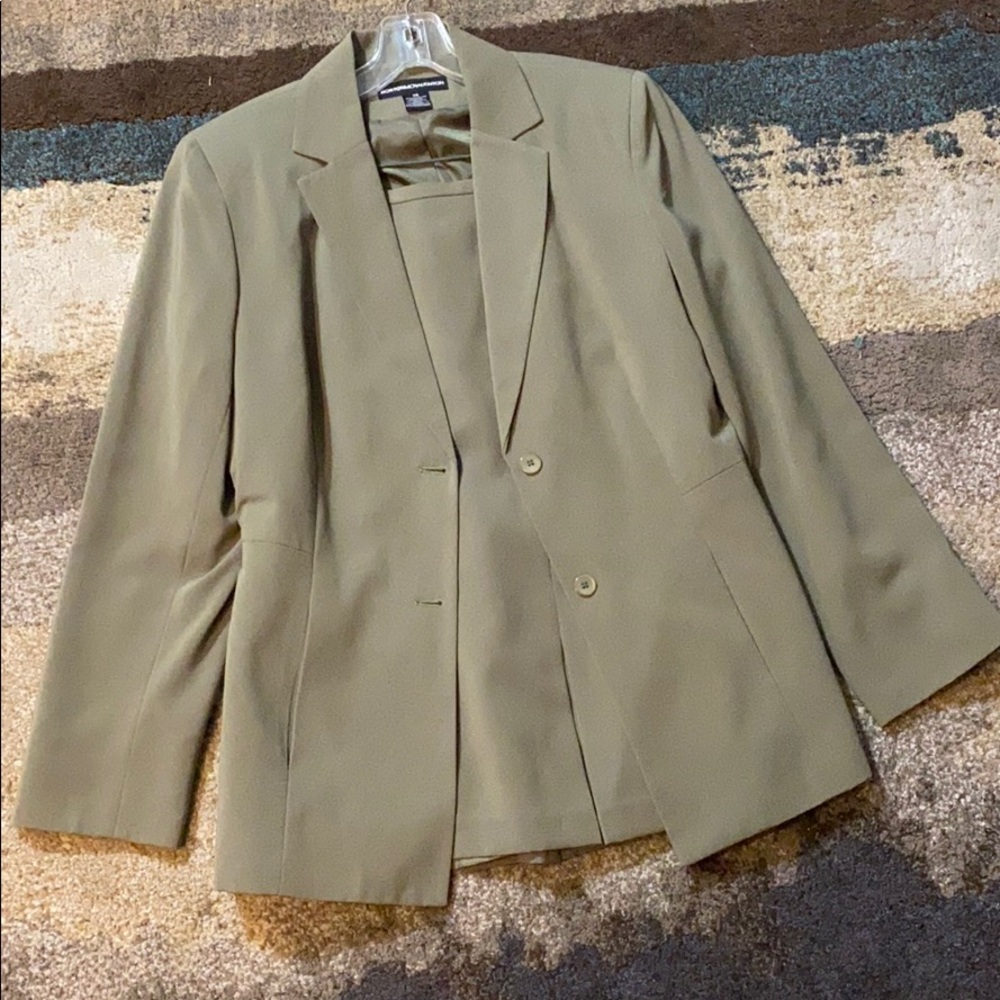 Two piece suit